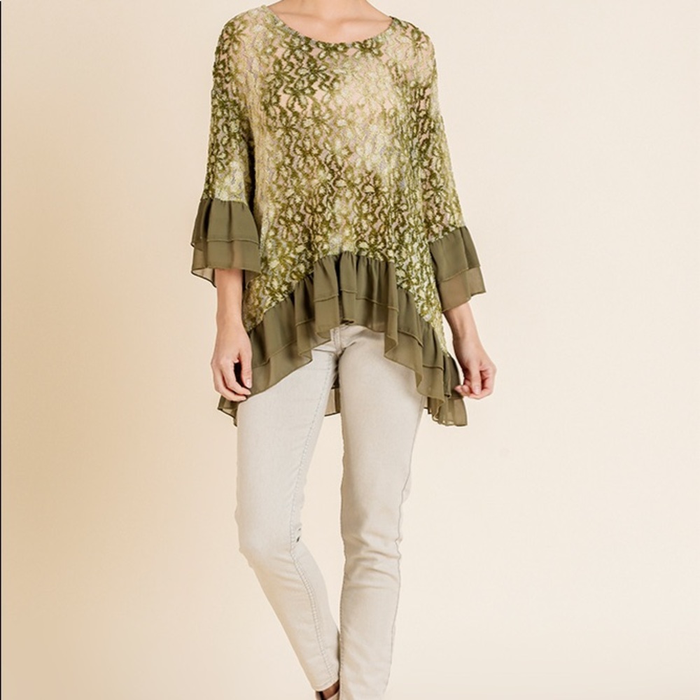 Umgee layered ruffle sleeve top in olive NWT